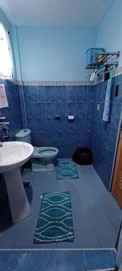 Donsol Aguluz Homestay Buitenkant foto