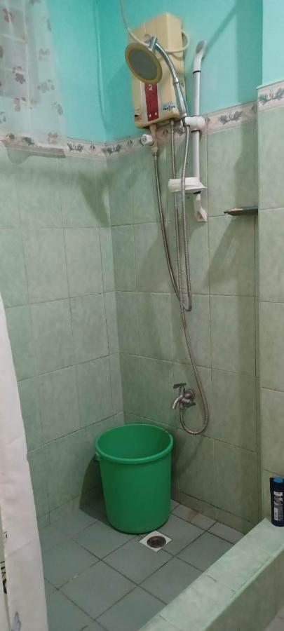 Donsol Aguluz Homestay Buitenkant foto