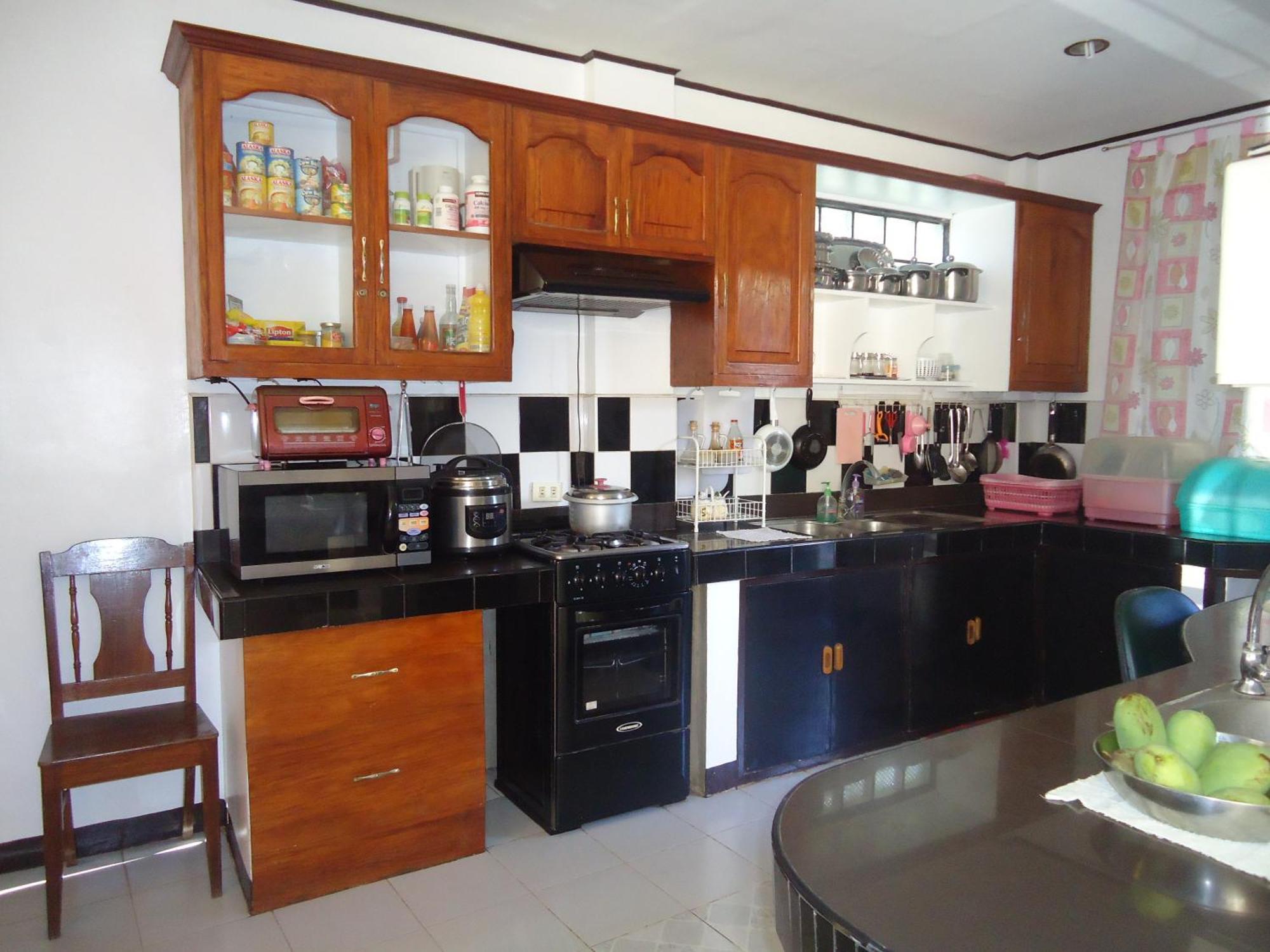 Donsol Aguluz Homestay Buitenkant foto