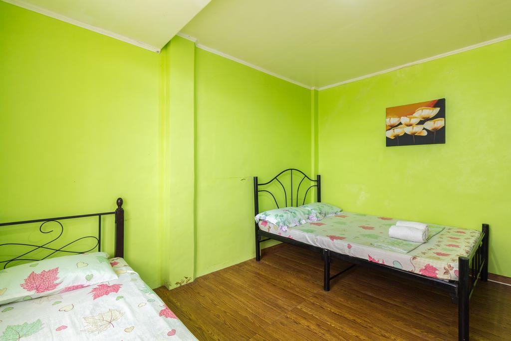Donsol Aguluz Homestay Buitenkant foto